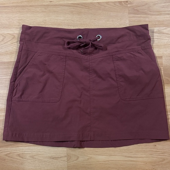Prana Dresses & Skirts - Prana size Large rust red Skirt with Drawstring swim quick dry